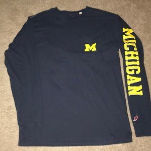 Univ of Michigan Long Sleeve Pocket Tee